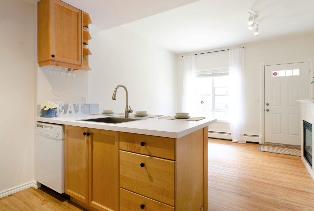 Calgary Painters interior and exterior quality painting